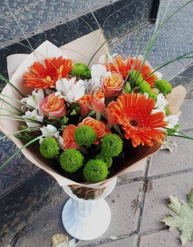 Букет цветов из: Герберы, Хризантемы, Альстромерии и Розы в Мордвес