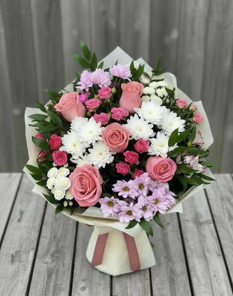 Букет цветов из: Альстромерии, Гвоздики, Розы и Хризантемы в Мордвес