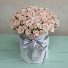 Цветочная композиция из Розы в шляпной коробке в Мордвес