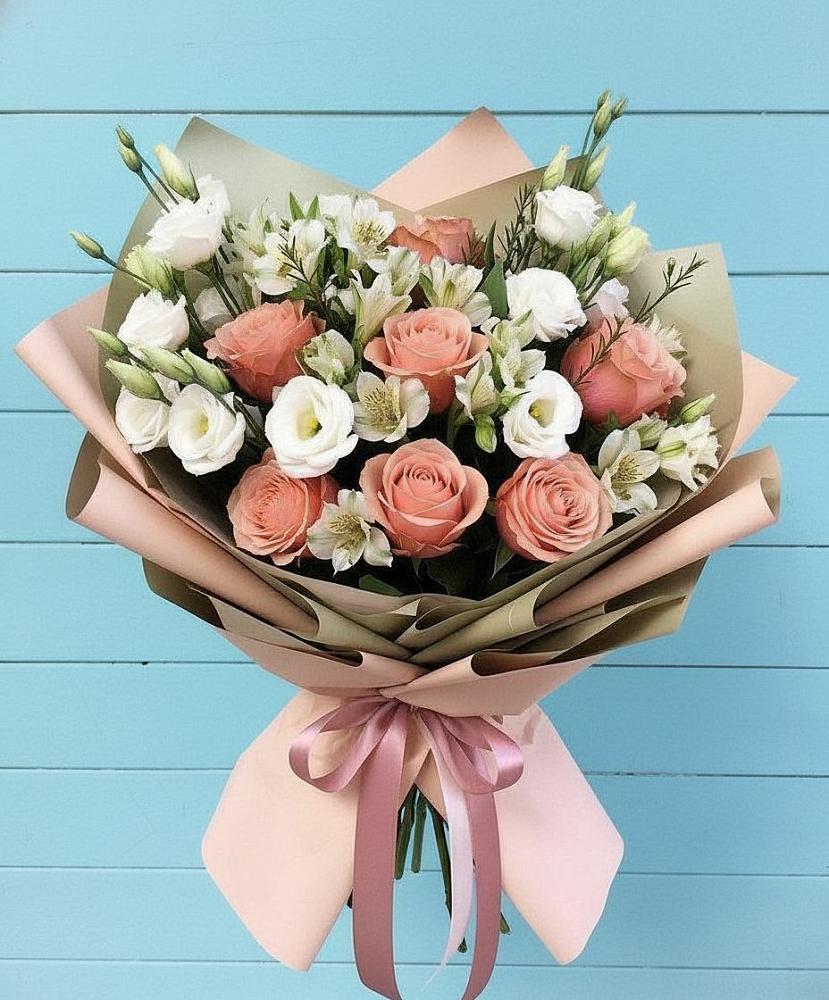 Букет цветов из: Розы, Альстромерии и Лизиантусы в Мордвес