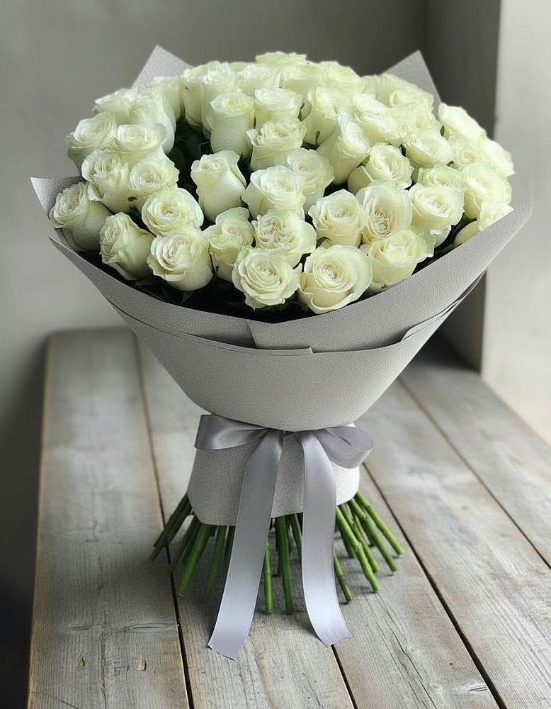 Букет 35 Белых роз в Мордвес