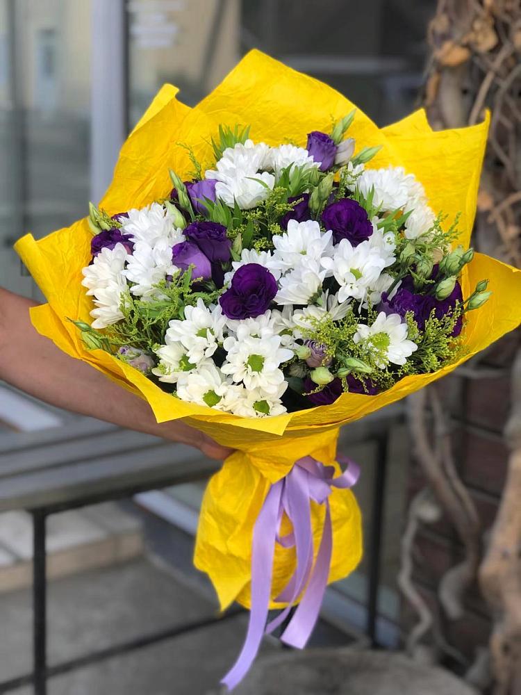 Букет цветов из: Ирисы, Хризантемы и Ромашки в Мордвес