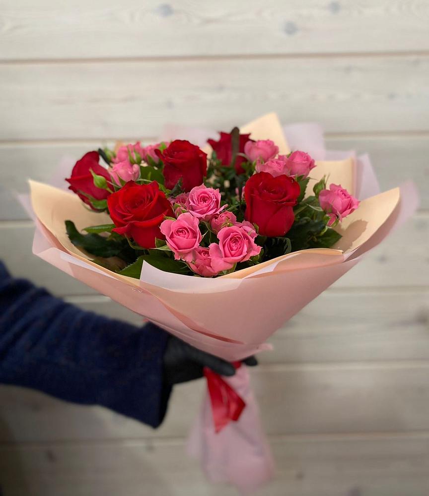 Букет цветов из: Розы в Мордвес