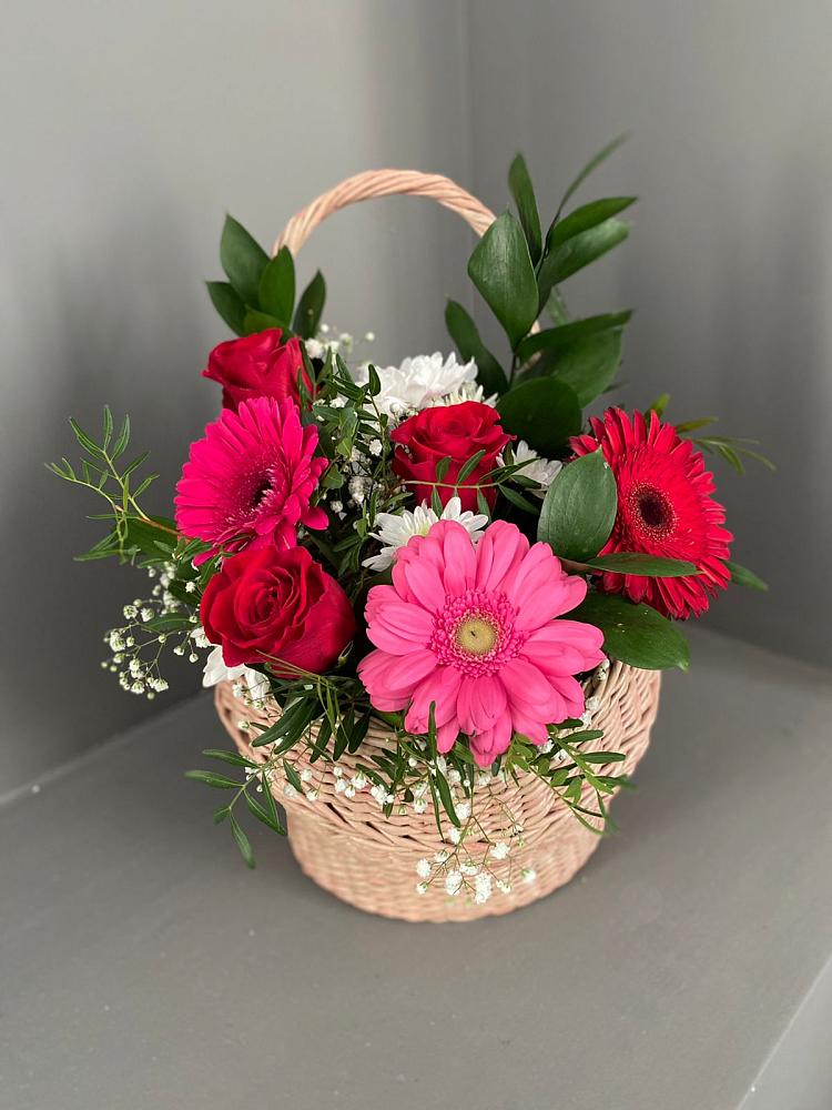 Цветочная композиция из Розы, Хризантемы и Герберы в корзине в Мордвес