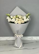 Букет цветов из:  Розы и Лизиантусы в Мордвес